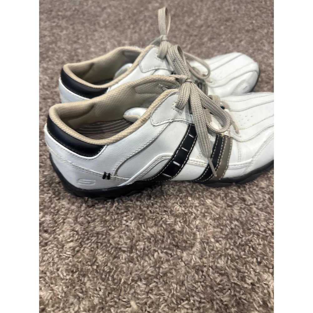Skechers Mens Memory Foam White Leather Low Top Sneakers 62607 WBK Size 7.5
